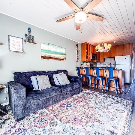 Cozy Beach Condo Sleeps 6 Pool Carolina Beach Extérieur photo